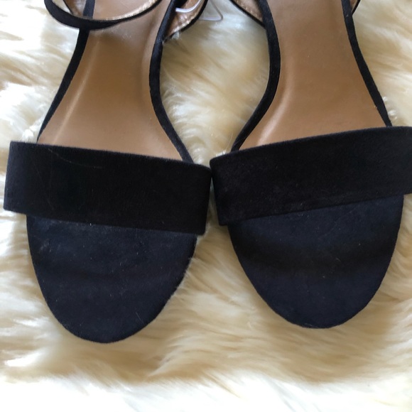 Sandals - Picture 5 of 6